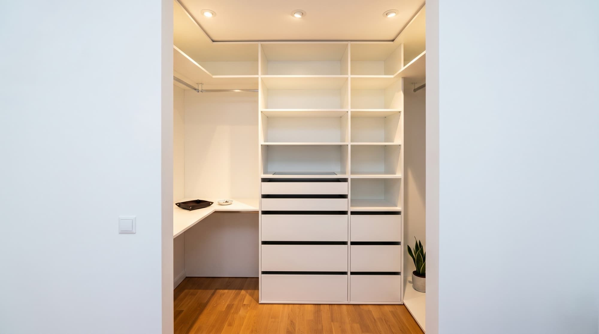 Ihr Einbauschrank nach Maß beginnt mit einem Gespräch